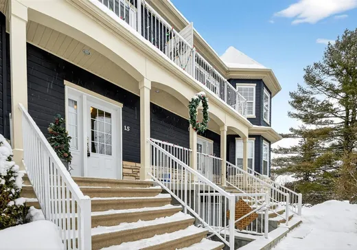 Maison à étages à vendre - 17Z Av. des Érables, Saint-Sauveur, J0R1R4