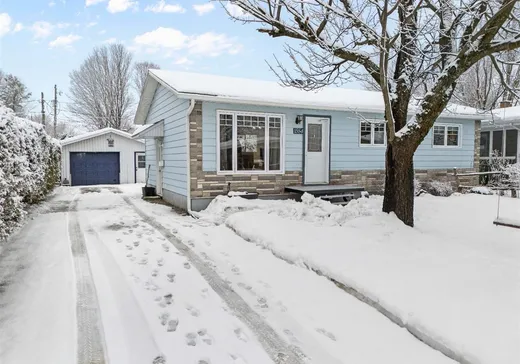 Bungalow for sale - 1554 Rue de l'Aéroport, Sherbrooke, J1E1E8