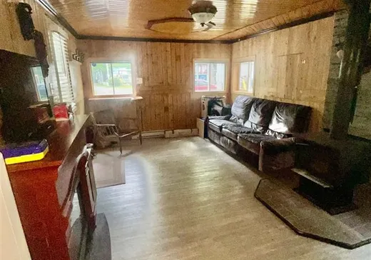 Maison à vendre - 30 Rue du Lac-Raymond, Saint-Flavien, G0S 2M0