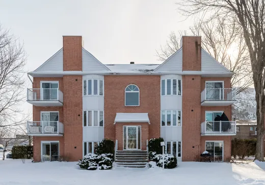 Condo for sale - 526 Rue Joseph-Elzéar-Bernier, Mont-Saint-Hilaire, J3H5V4