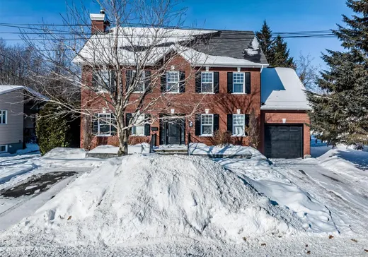 Two or more stories for sale - 425 Rue des Vétérans, Cap-De-La-Madeleine, G8T2W8