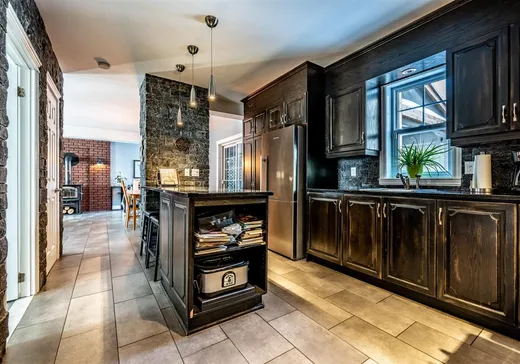 House for sale - 425 Rue des Vétérans, Cap-De-La-Madeleine, G8T 2W8