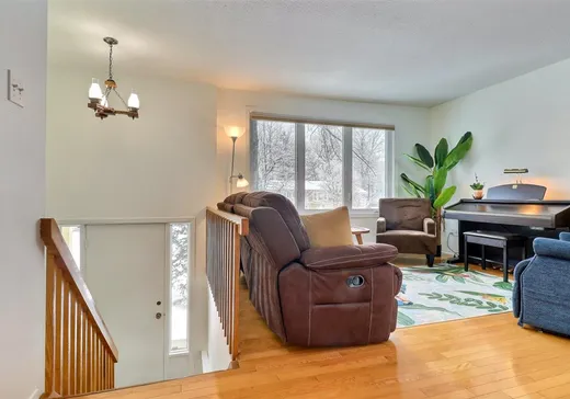 Maison à vendre - 4310 Rue Brunault, Les Nations, J1L 1S8