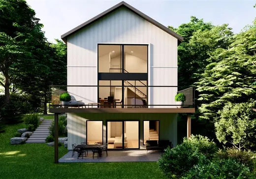 Two or more stories for sale - Z Ch. Descente 2, Stanstead, J0B3E3