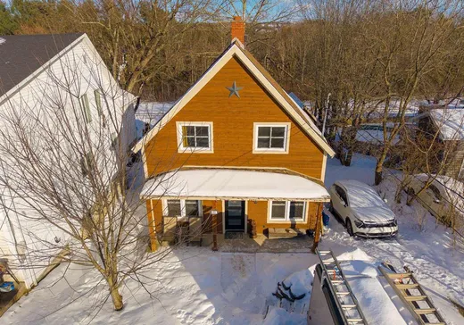 Maison à étages à vendre - 195 Rue Bibeau, Cookshire-Eaton, J0B1M0