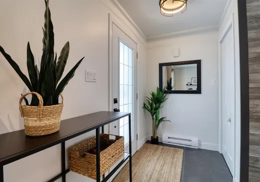 House for sale - 2360 Rue du Faubourg, Drummondville, J2B 0C4