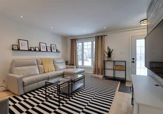 House for sale - 2360 Rue du Faubourg, Drummondville, J2B 0C4