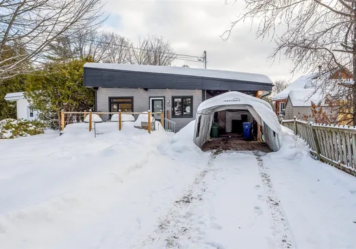 Bungalow à vendre - 310 Rue Bédard, Sainte-Sophie, J5J1Y7