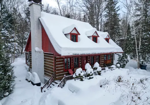 Maison à étages à vendre - 331 Ch. des Mélèzes, Saint-Sauveur, J0R1K0