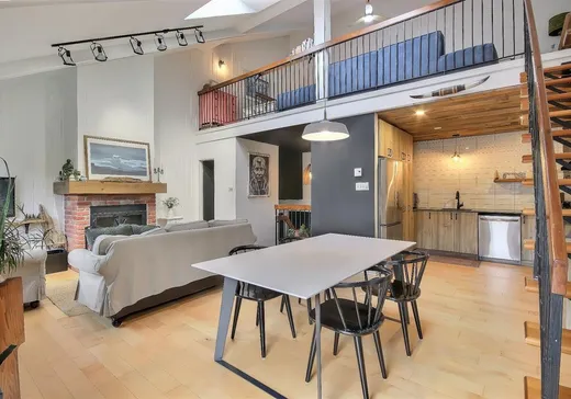 Condo à vendre - 111 Av. Hochar, App. 209, Saint-Sauveur, J0R 1R3