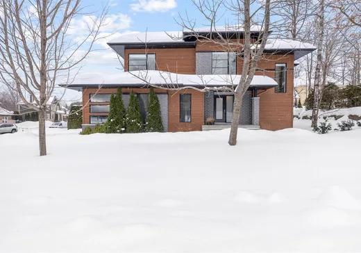 Two or more stories for sale - 401 Rue des Eaux-Vives, Saint-Jérôme, J7Y4P1