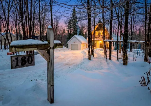 Fermette à vendre - 180 Ch. des Ormeaux, Ste-Catherine-de-la-JC, G3N0T8