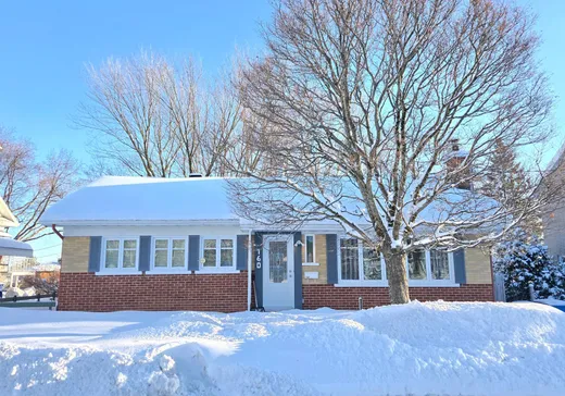 Two or more stories for sale - 160 66e Rue O., Charlesbourg, G1H4X7