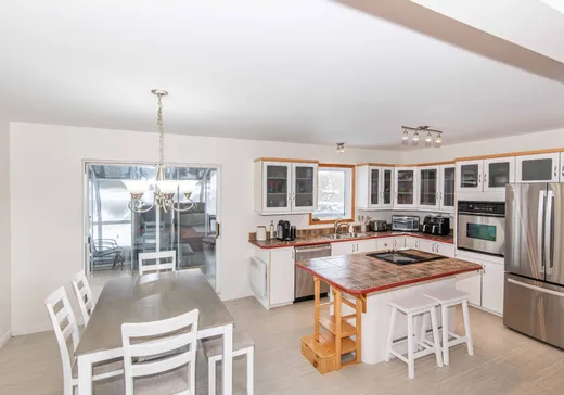 House for sale - 440 Rue Alcide-Boudreau, Val-d'Or, J9P 6M8