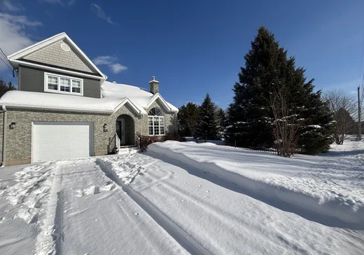 Maison à vendre - 70 Rue du Curé-Bernèche, St-Jean-De-Matha, J0K 2S0