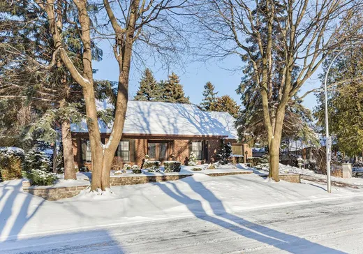 House for sale - 220 Av. Berkley, Saint-Lambert, J4P 3E1