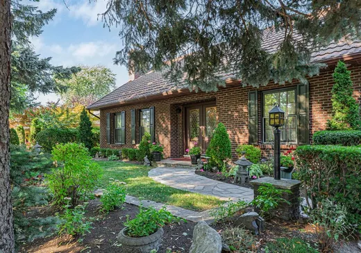 House for sale - 220 Av. Berkley, Saint-Lambert, J4P 3E1