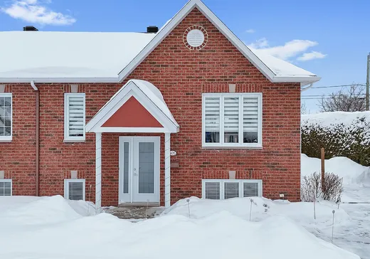 Maison à étages à vendre - 405 Rue des Coprins, Iles de la Madeleine, G5N1M4