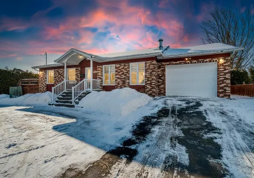 Bungalow for sale - 467 Rue Pie-IX, Drummondville, J2A1Y8