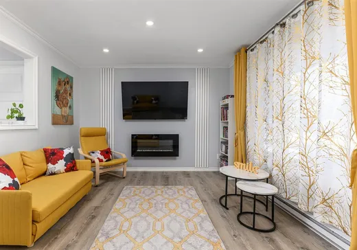 House for sale - 975 Rue Latour, St-Hubert, J3Y 6X9