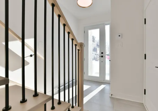 Maison à vendre - 672 Rue Caron, Deux-Montagnes, J0N 1M0