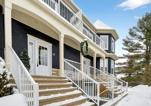 Maison à étages à vendre - 17 Av. des Érables (17Z), Saint-Sauveur, J0R1R4