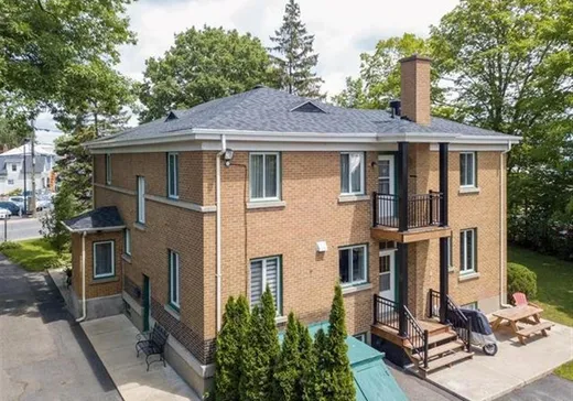 House for sale - 445Z-447Z Rue Notre-Dame O., Victoriaville, G6P 1S7