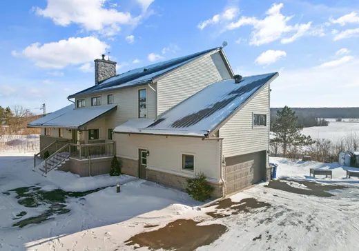 House for sale - 241 Ch. du Haut-de-la-Chute, Rigaud, J0P 1P0