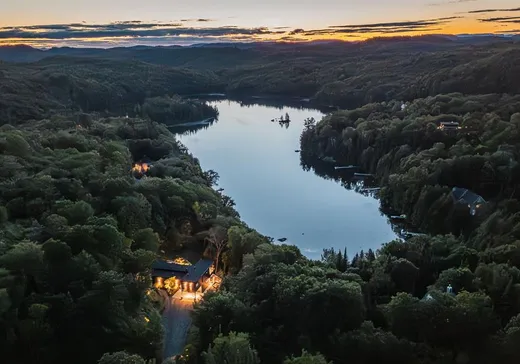 House for sale - 4220 Rue des Monarques, Sainte-Adèle, J8B 3M6