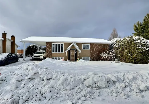 Bungalow à vendre - 2885 Rue de Champagne, Sherbrooke, J1K1W7
