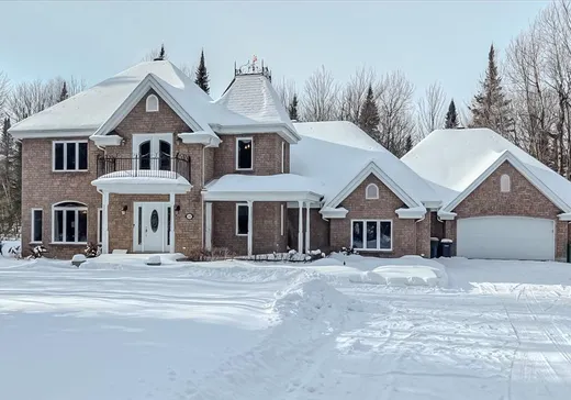 Maison à vendre - 510 Rue Ste-Hélène, Victoriaville, G0Z 1G0