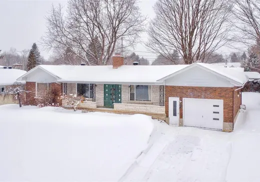 Bungalow à vendre - 216 Rue Perreault, Victoriaville, G6P5E9