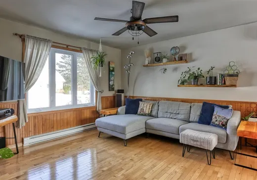 House for sale - 820 211e Rue, Grand-Mere, G9T 6S4