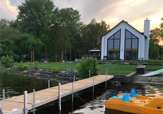 Maison à vendre - 76 Ch. Couturier, Weedon, J0B 3J0