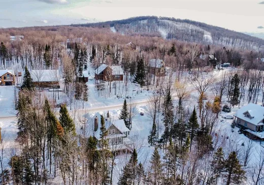 House for sale - 237 Ch. du Hameau, Asbestos, J0A 1L0