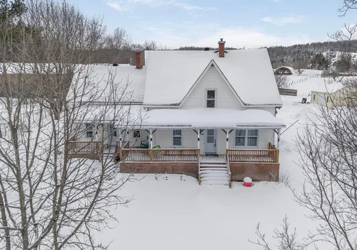 Maison à étages à vendre - 1455 Ch. Favreau, Sainte-Edwidge, J0B2R0