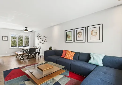 Maison à vendre - 130 Av. Charlemagne, Candiac, J5R 6P7