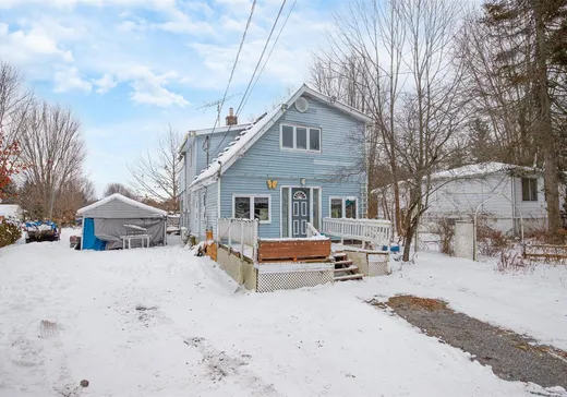 1 1/2 Storey for sale - 718 Ch. Bord-de-l'eau S., Saint-Georges-de-Clarenceville, J0J1B0