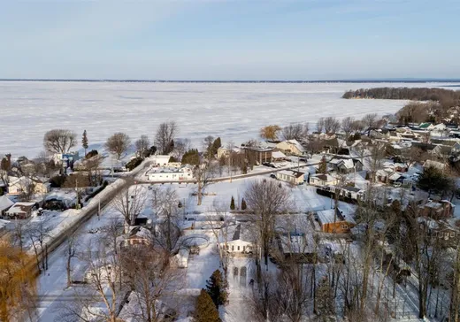 House for sale - 13 Rue Boucher, Saint-Stanislas-de-Kostka, J0S 1W0