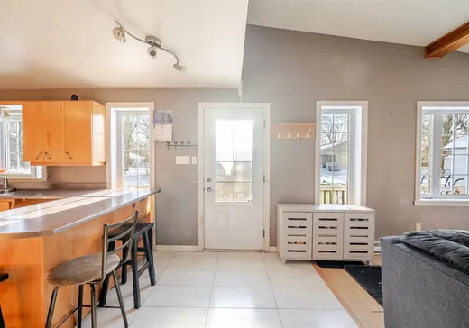 House for sale - 13 Rue Boucher, Saint-Stanislas-de-Kostka, J0S 1W0