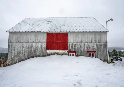 Fermette à vendre - 79Z Rg St-François, St-Malachie, G0R 4L0