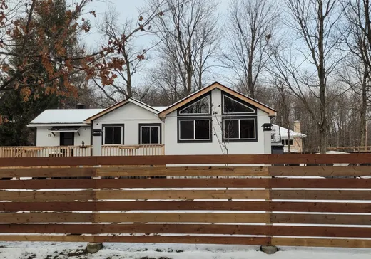 Two or more stories for sale - 2252 Ch. Lotbinière, Les Cedres, J7T4C5