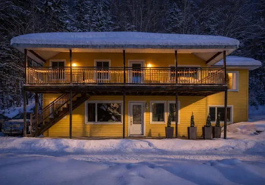 Bungalow à vendre - 2331 Ch. du Bord-du-Lac, Sainte-Adèle, J8B2W9