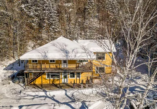 Maison à vendre - 2331 Ch. du Bord-du-Lac, Sainte-Adèle, J8B 2W9