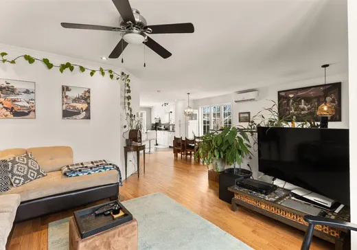 Maison à vendre - 1545 Boul. Mi-Vallon, Rock Forest-Saint-Élie-Deauville, J1N 4B8