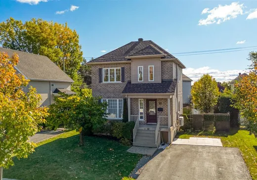 Two or more stories for sale - 1970 Av. de Dieppe, Saint-Hyacinthe, J2S9C8