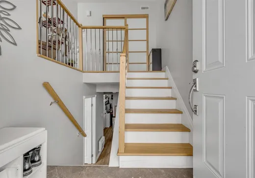 Maison à vendre - 1301 Rue La Durantaye, Lebourgneuf, G2K 1P4