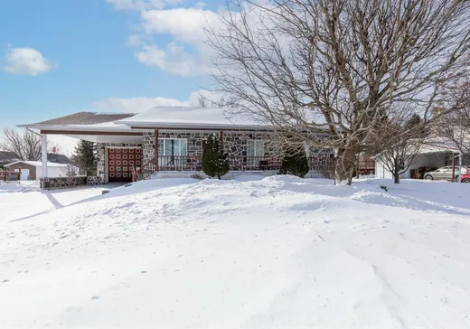 Bungalow à vendre - 856 Rg St-Pierre, Saint-Zéphirin-de-Courval, J0G1V0