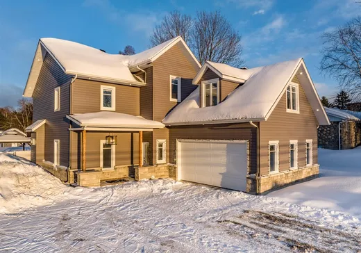 Maison à étages à vendre - 1730 Rue Principale, St-Boniface-De-Shawinigan, G0X2L0