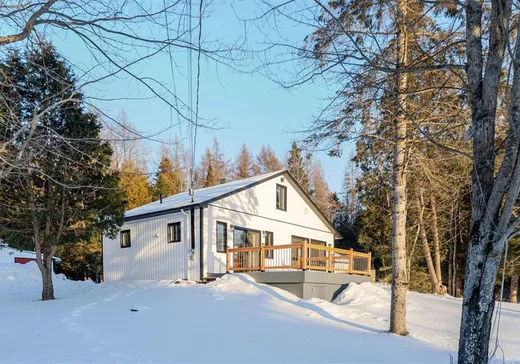 Maison à vendre - 287 Av. Centrale N., Stratford, G0Y 1P0